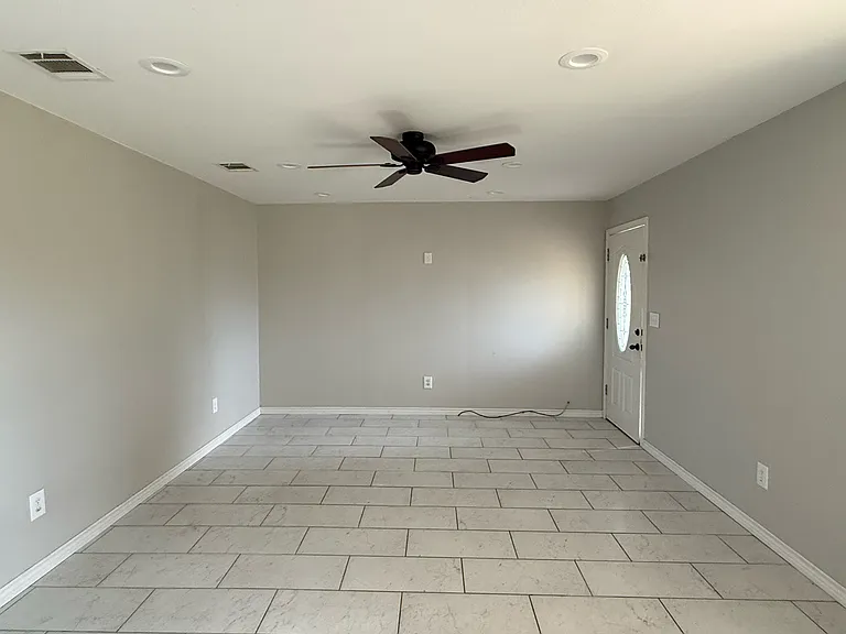 375 High View Ranch Dr — Photo 7