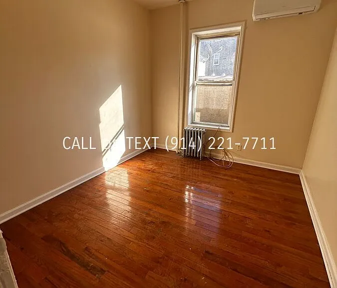 159 Elm St — Photo 4