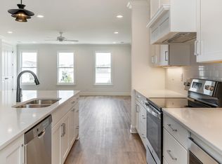 6310 Meeting St #202, Prospect, KY 40059