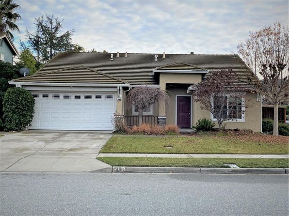 1486 Swallow Ln
