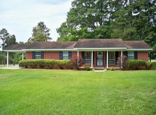50 Clifton Walker Rd, Laurel, MS 39443