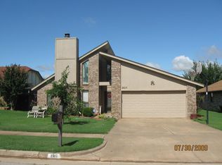 2017 Tanglewood Dr, Edmond, OK 73013