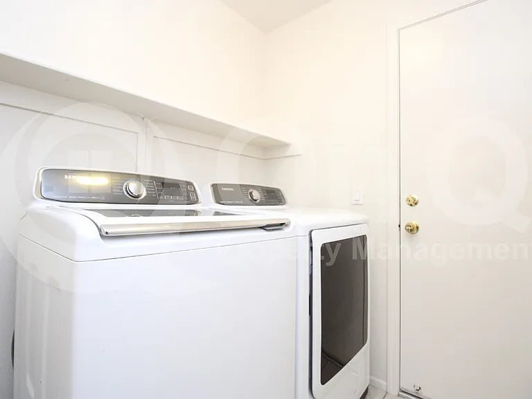 4522 E Muriel Dr — Photo 18