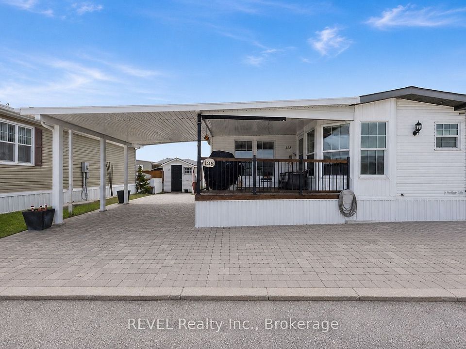 1st image of 3033 Townline Rd #128