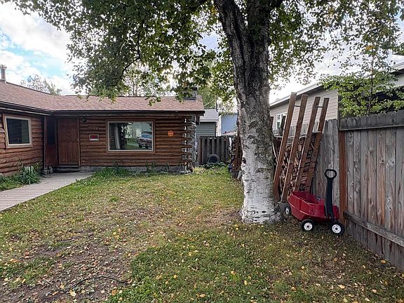 3rd image of 4106 Harrison St