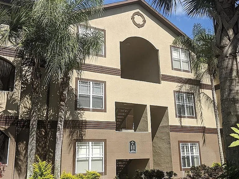 16349 Enclave Village Dr — Photo 1