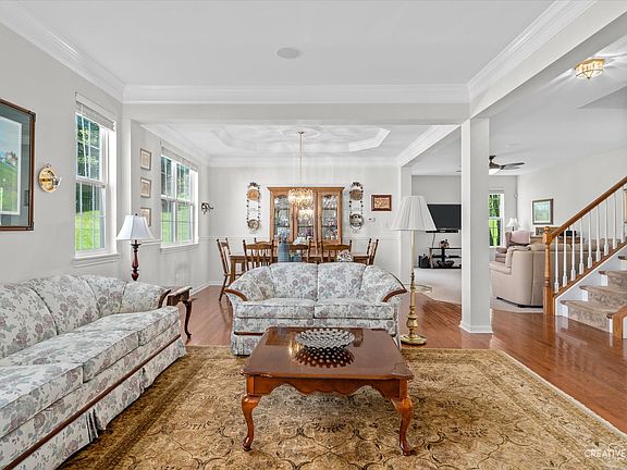 4th image of 1101 Iron Horse Ct