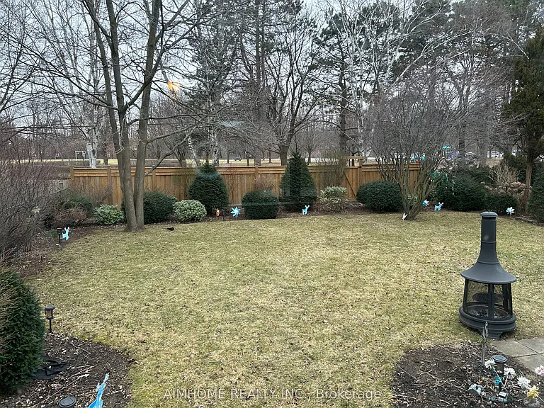 2415 Edith Ave — Photo 19