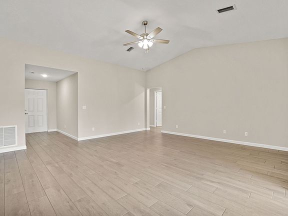 4th image of 1508 SW California Blvd