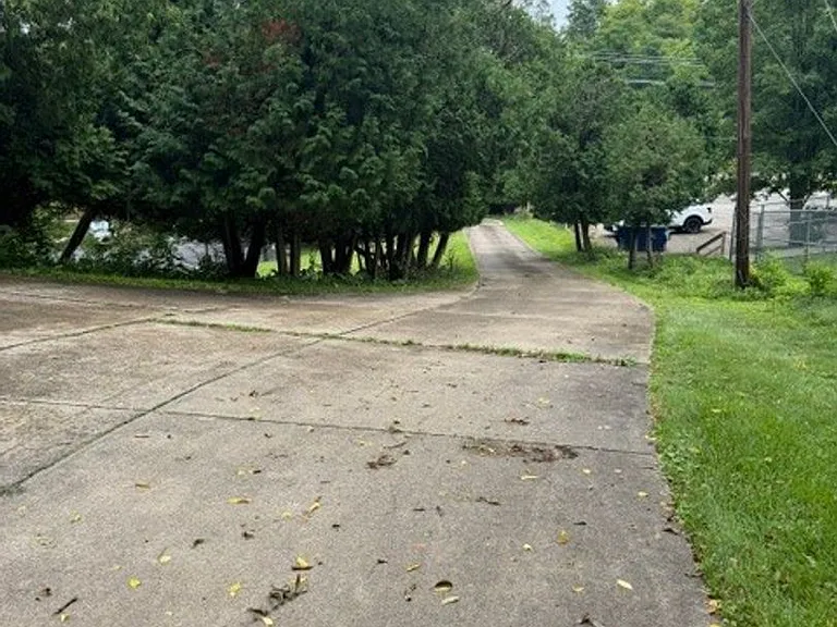 123B Hidden Valley Rd — Photo 42