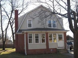 15 Kingsley St, Springfield, MA 01104