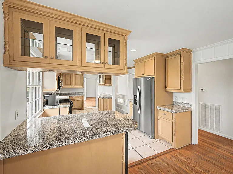 3529 Trimble Rd — Photo 32
