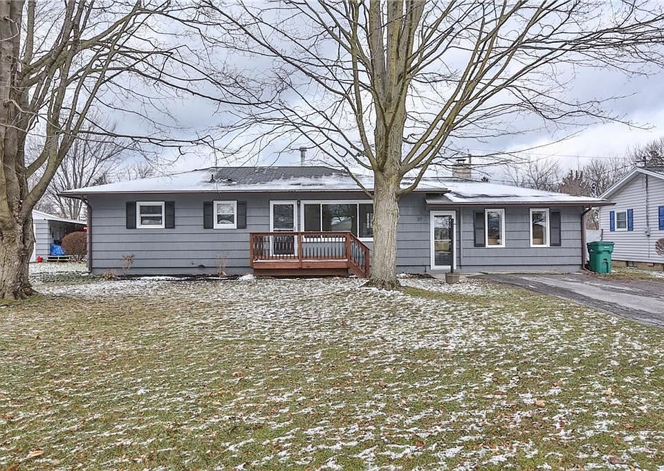 1st image of 27 Rodney Dr