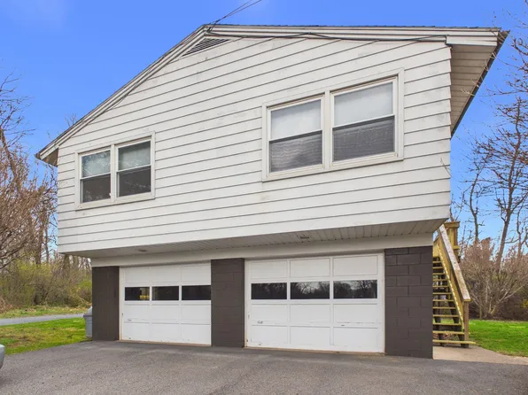 904 Mount Pleasant Rd, Dauphin, PA 17018