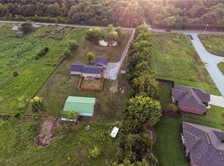 880 Stokenbury Rd, Elkins, AR 72727