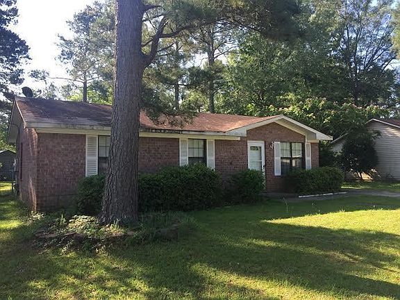 2nd image of 107 Pamela Ln