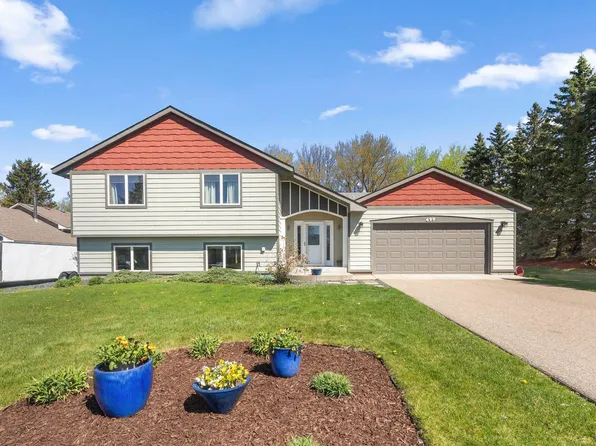 699 Calvin Ct, Eagan, MN 55123