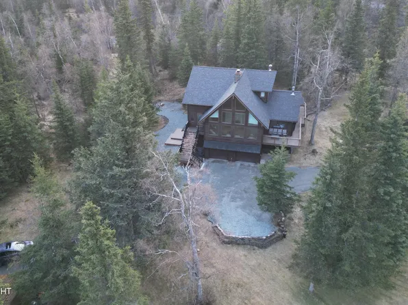 6550 Farpoint Dr, Anchorage, AK 99507