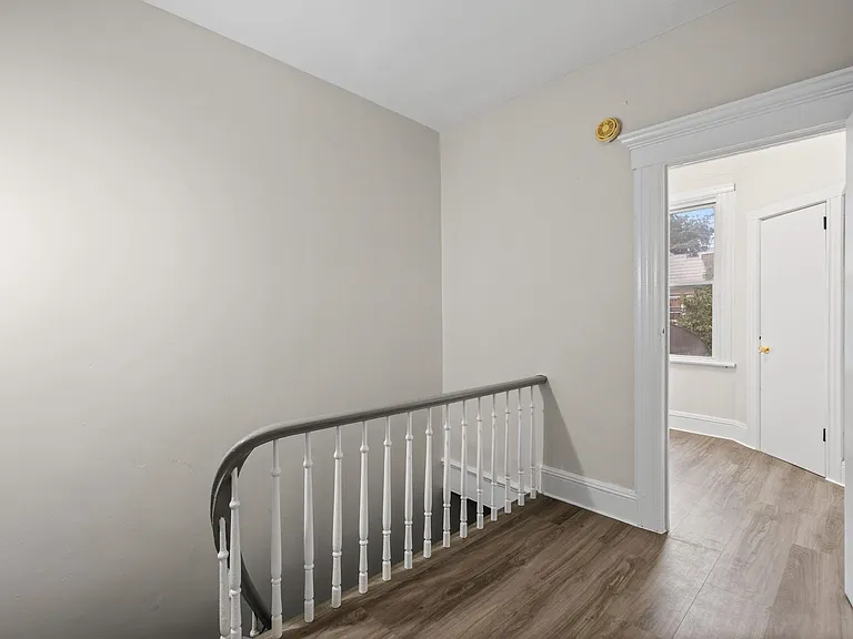 292 Claremont Ave #2 — Photo 19