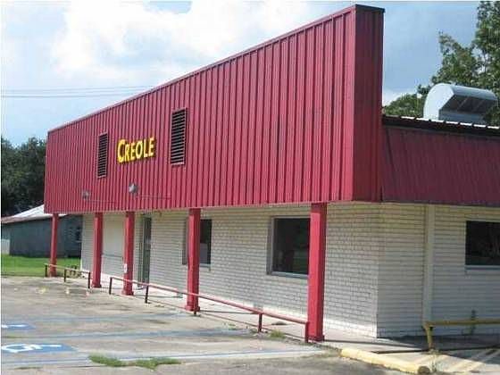 1st image of 1217 Henderson Hwy