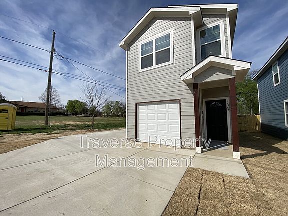 2nd image of 2362 Evans Ave