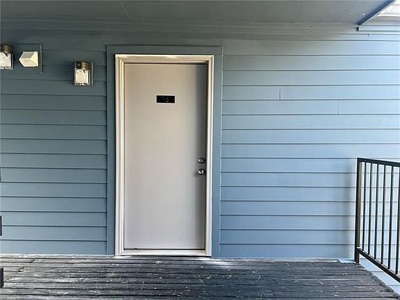 5th image of 4833 Zenith St APT 16