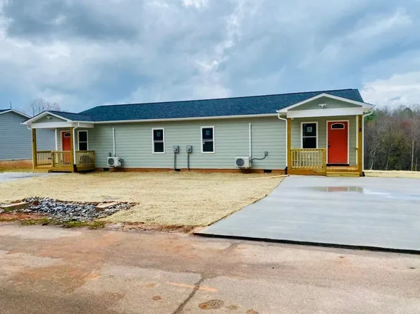 351 Pitts St #A, Morganton, NC 28655