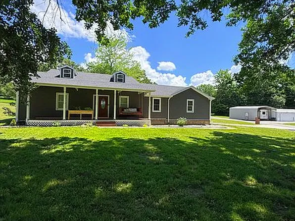 710 Red Hill Rd, Nortonville, KY 42442