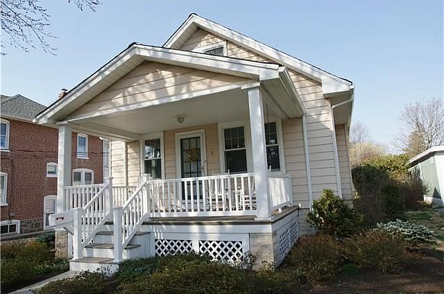 1st image of 17 Beverly Pl
