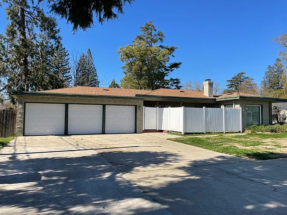 2nd image of 600 Palm Ave