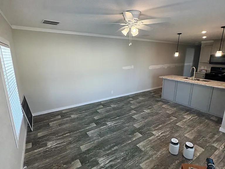 102 N California St #A — Photo 7