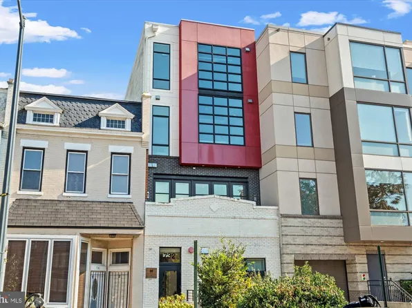 732 15th St SE APT 6, Washington, DC 20003