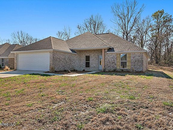 2nd image of 158 Allie Ln