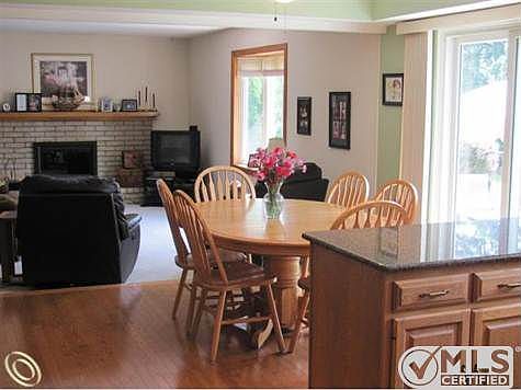 Breakfast Nook