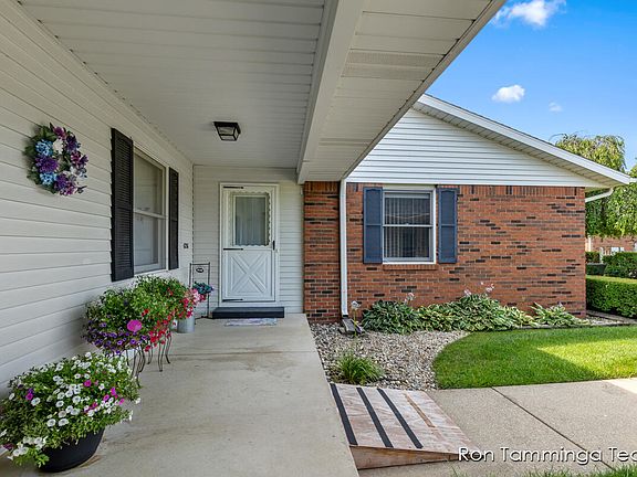 2nd image of 6758 N Wentward Ct #118