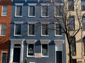 126 S Market St, Frederick, MD