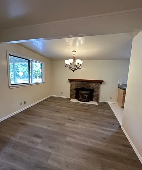 Family living/dining