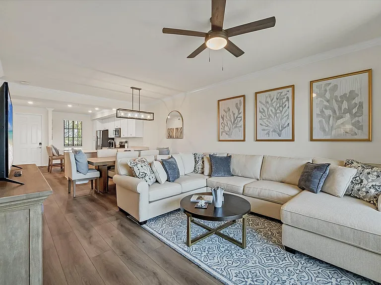 17520 Gawthrop Dr #1-304 — Photo 5