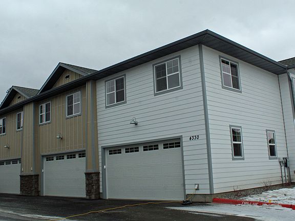 2nd image of 4330 Glenwood Dr #C