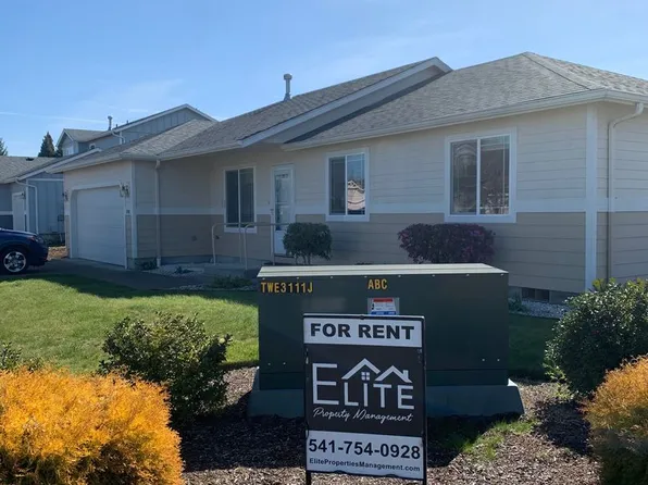 1096 Fuji Ln, Lebanon, OR 97355