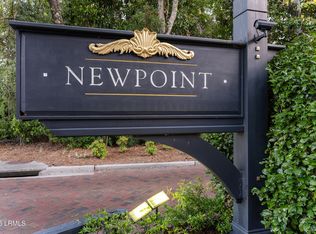 25 Newpoint Rd, Beaufort, SC 29907