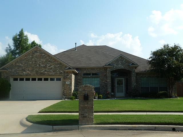 1st image of 206 Canyon Ct