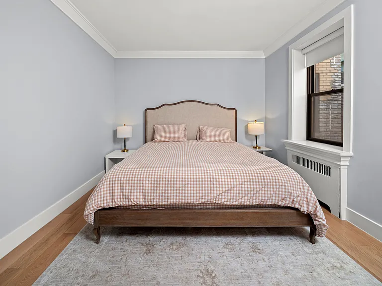 115 E 72nd St #5D — Photo 13