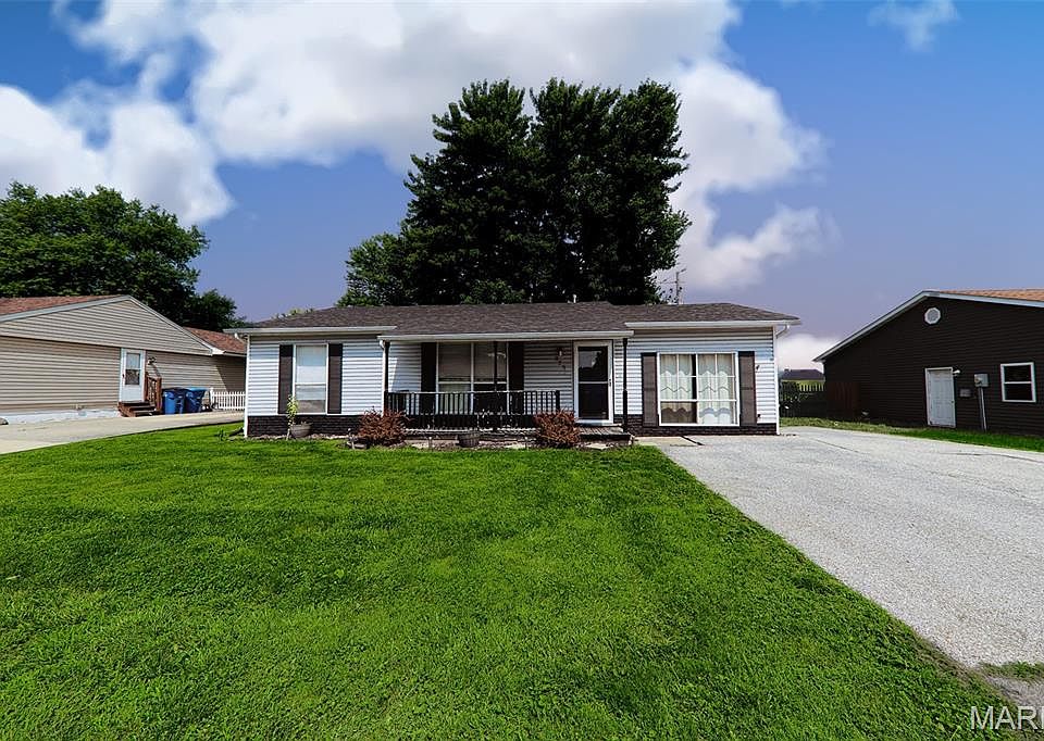 1st image of 325 Wilson Park Ln