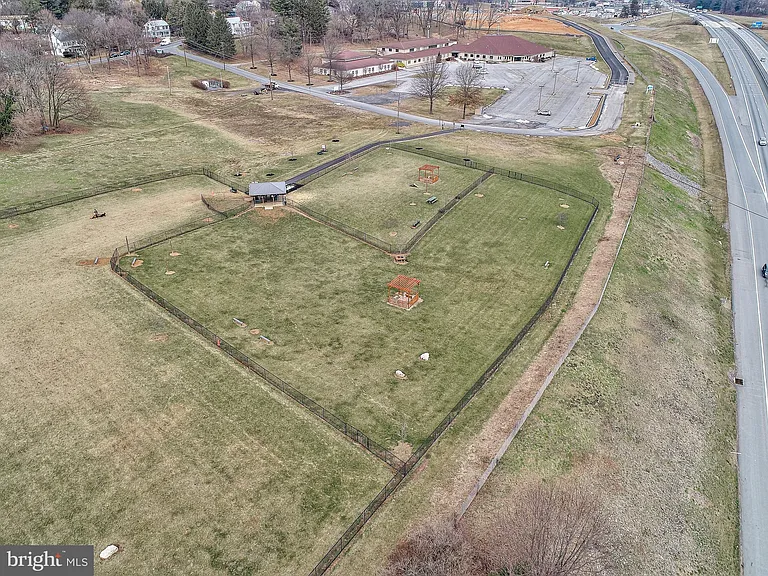 2027 Terrace View Ln — Photo 23