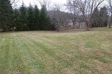 3rd image of 11410 Seminole Dr