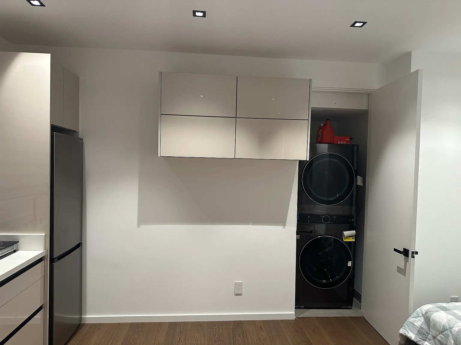 Studio, 400 sqft, $2,000 — Photo 4