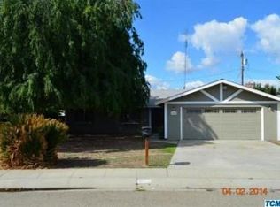 3400 W Iris Ave, Visalia, CA 93277