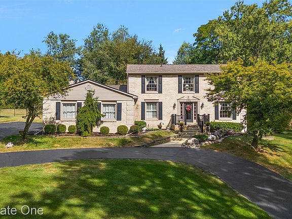 2nd image of 1854 Ludgate Ln