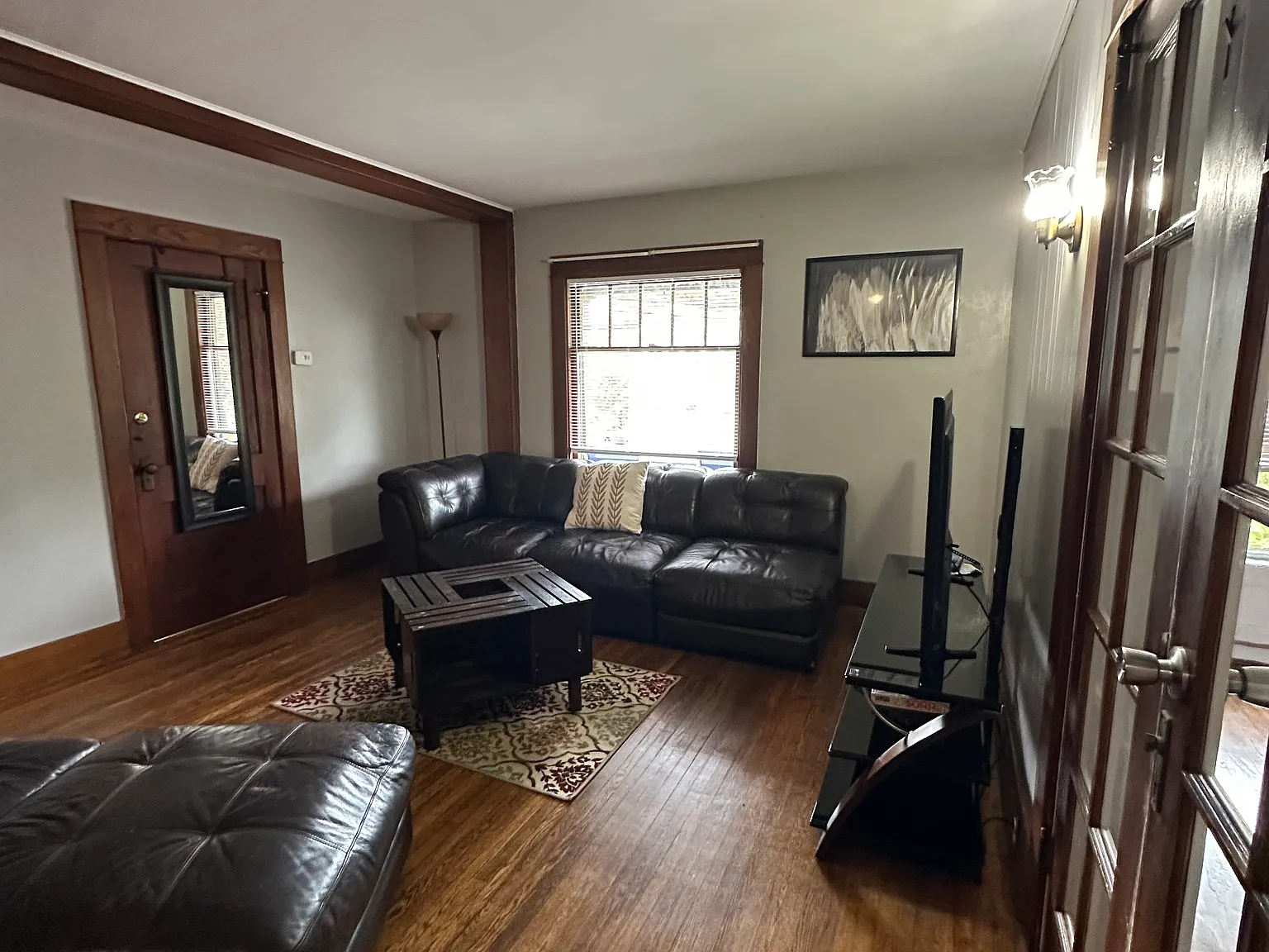 765 S Aurora St — Photo 2